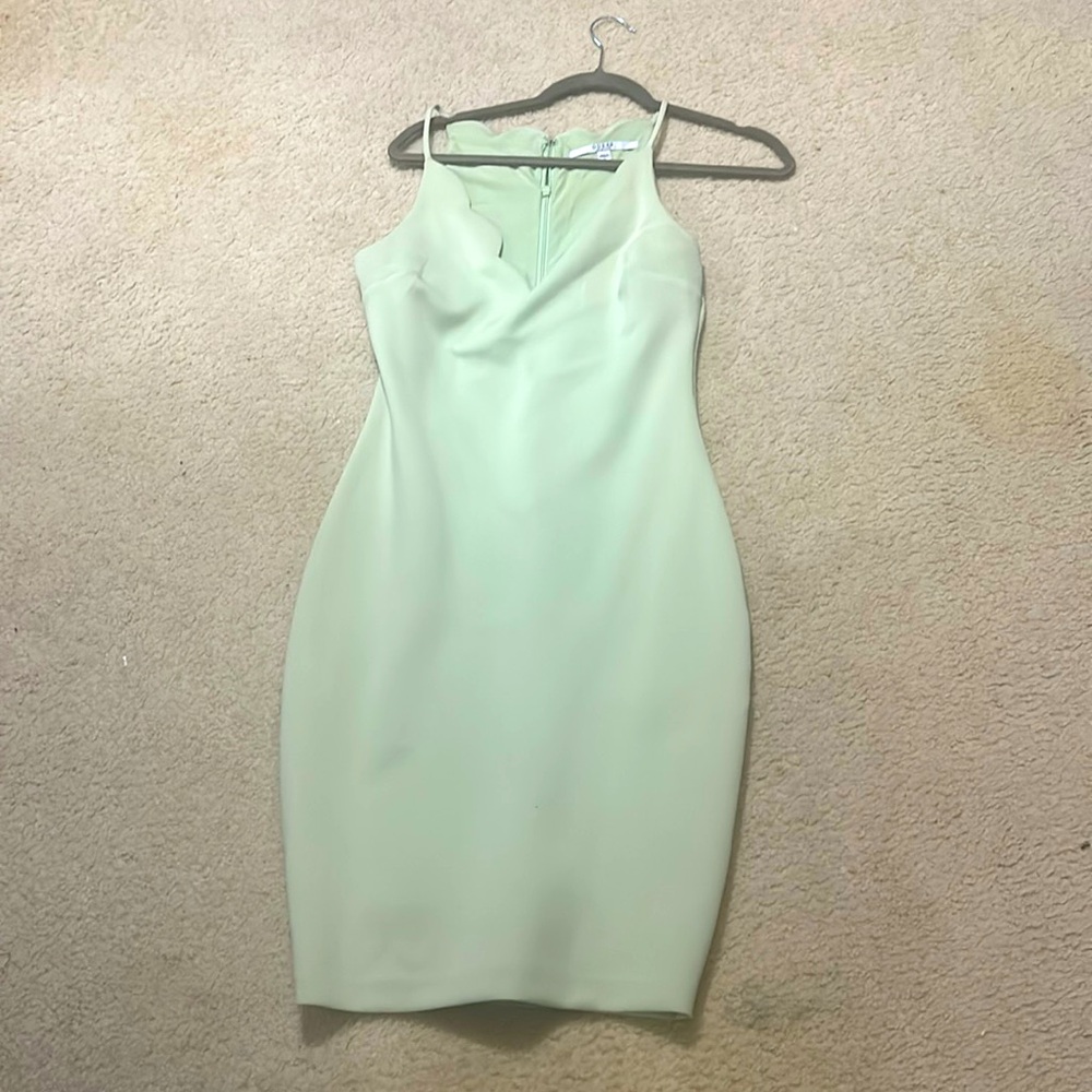 Guess scuba material sleeveless dress